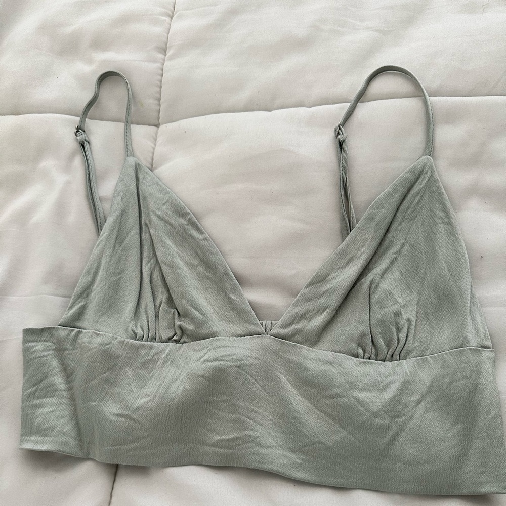 Zara women’s light mint green crop top